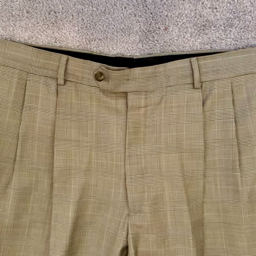 Jos A. Bank - Pleated Suit Pants - Men | Color: Light Brown Plaid | W:36 / L:32
